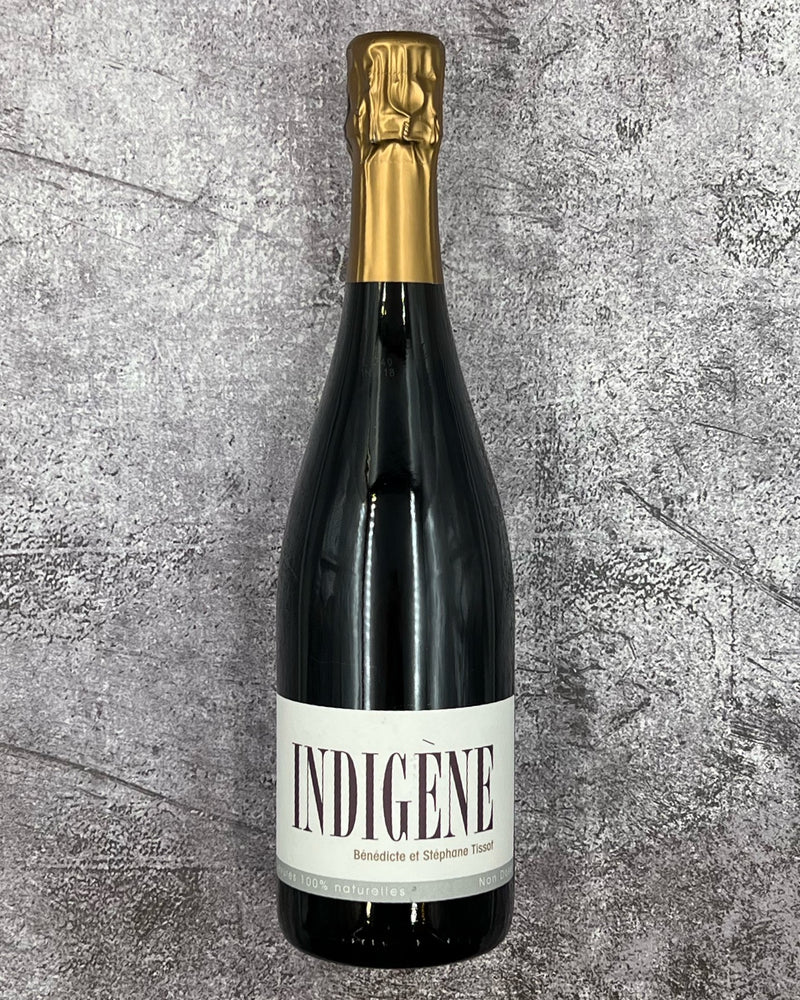 NV Domaine Tissot Crémant du Jura 'Indigène' 50% Chardonnay, 40% Pinot Noir, 5% Poulsard, 5% Trousseau